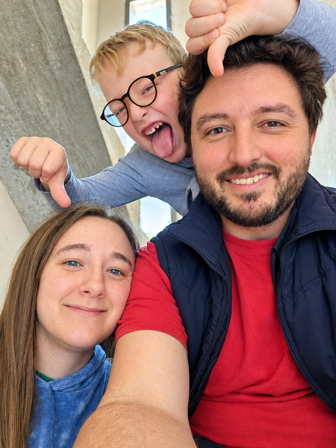 Flor, Pedro y Fran, familia de Crazy Box